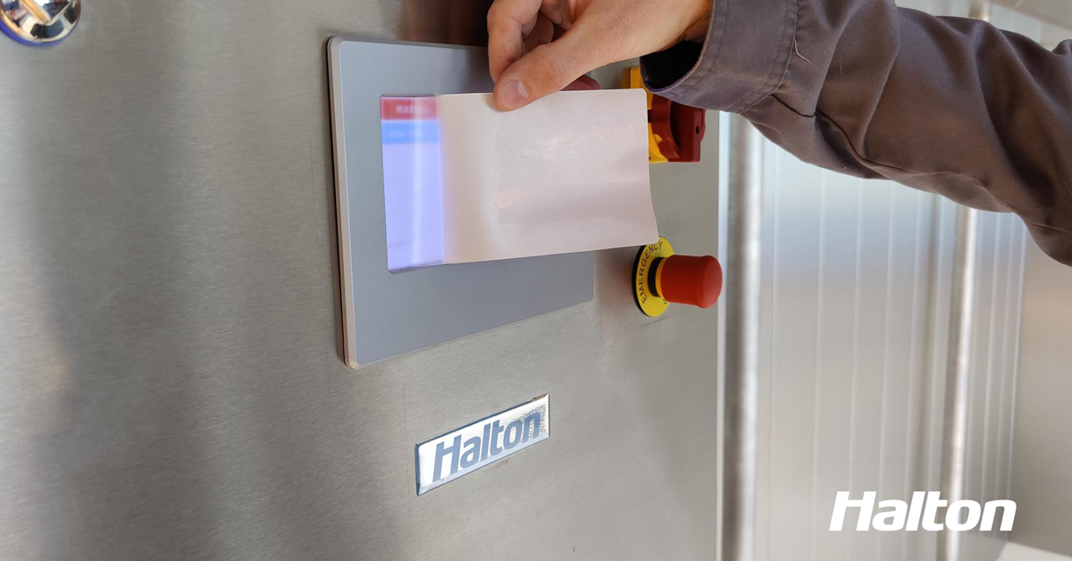 Film anti-virus pour les écrans tactiles de Halton Marine &#8211; Prix de campagne valables jusqu&#8217;à fin octobre 2020