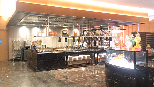 Shangri-La Bengaluru 4