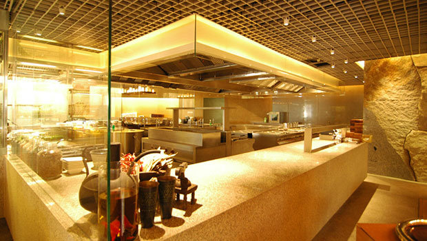 Stez Emporio, India