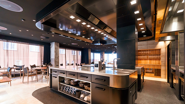 Re-Naa | Eiler Smith Hotel, Norway