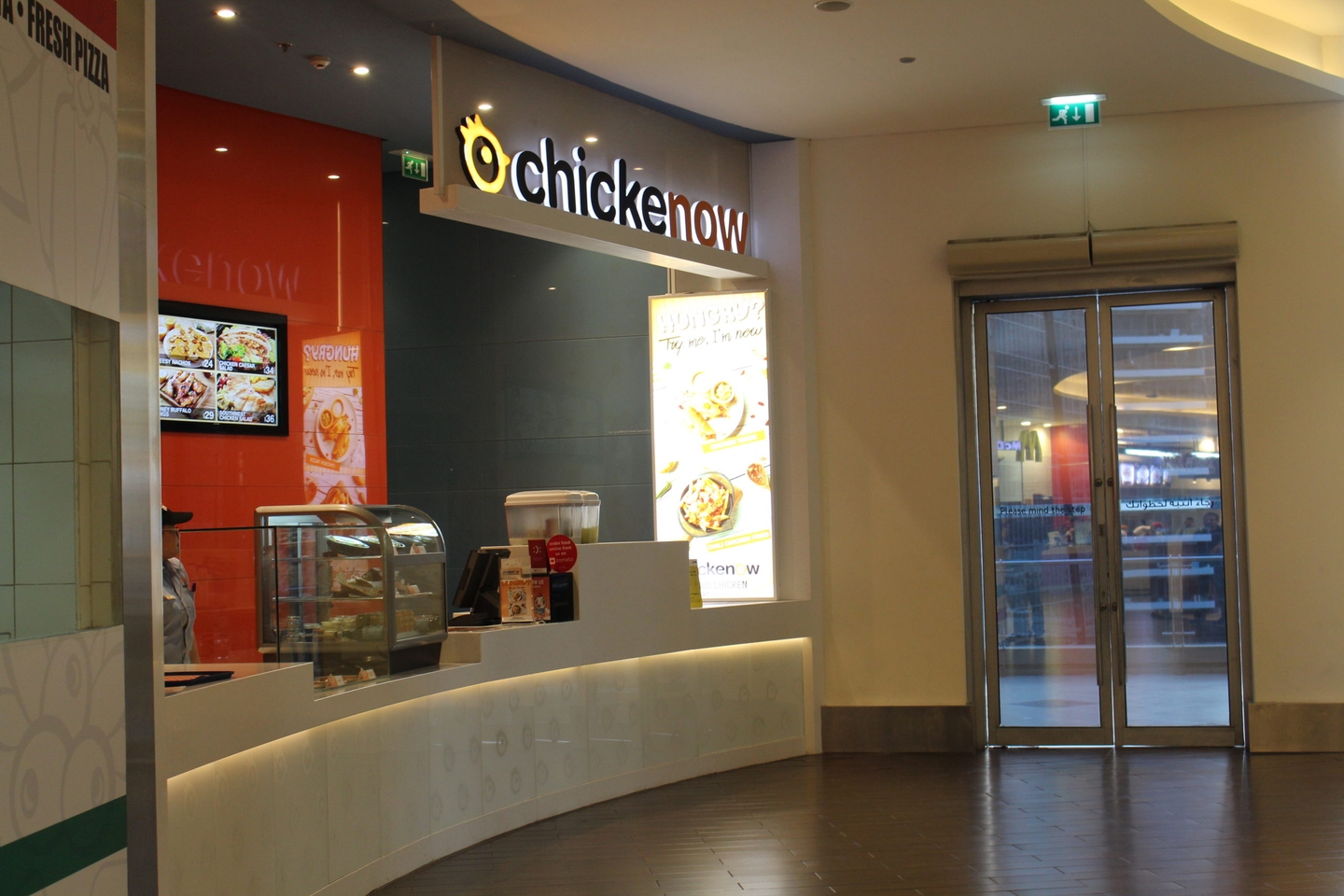 Chickenow | Dubai Marina Mall, United Arab Emirates