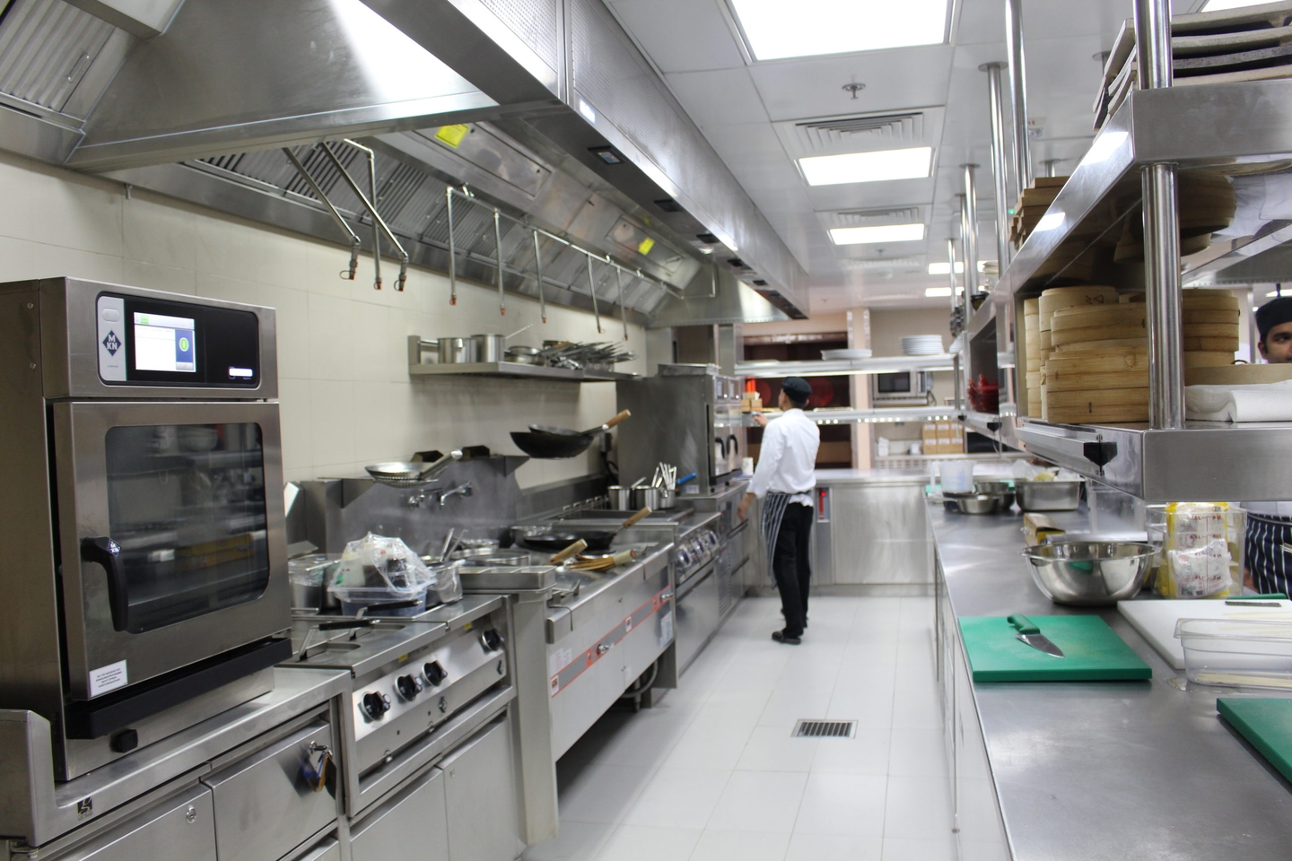 Barfly | Ritz-Carlton, United Arab Emirates