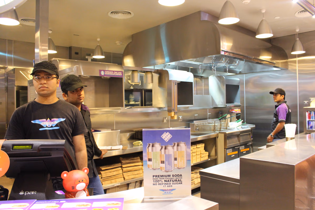 Burgerfuel | The Galleria 005