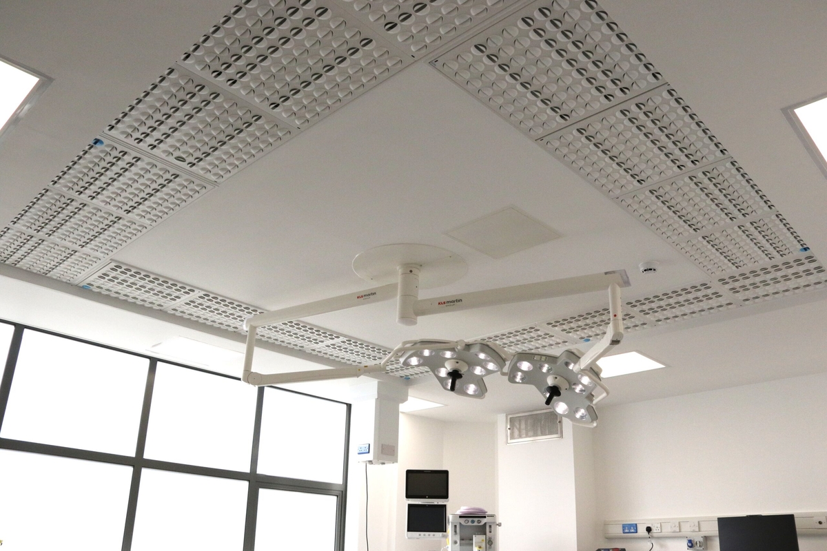 iiS Health Clinic, United Kingdom