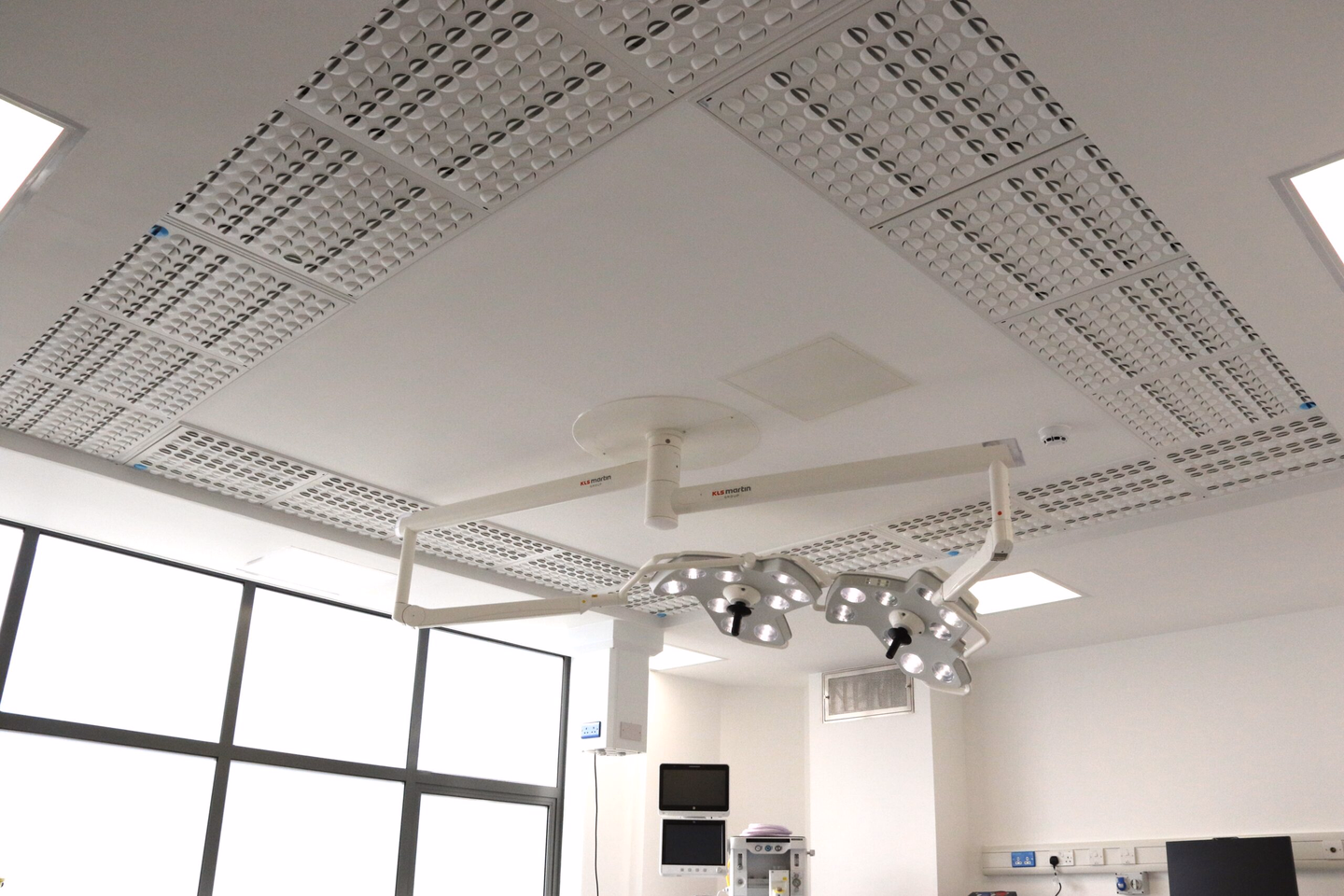 iiS Health Clinic, United Kingdom